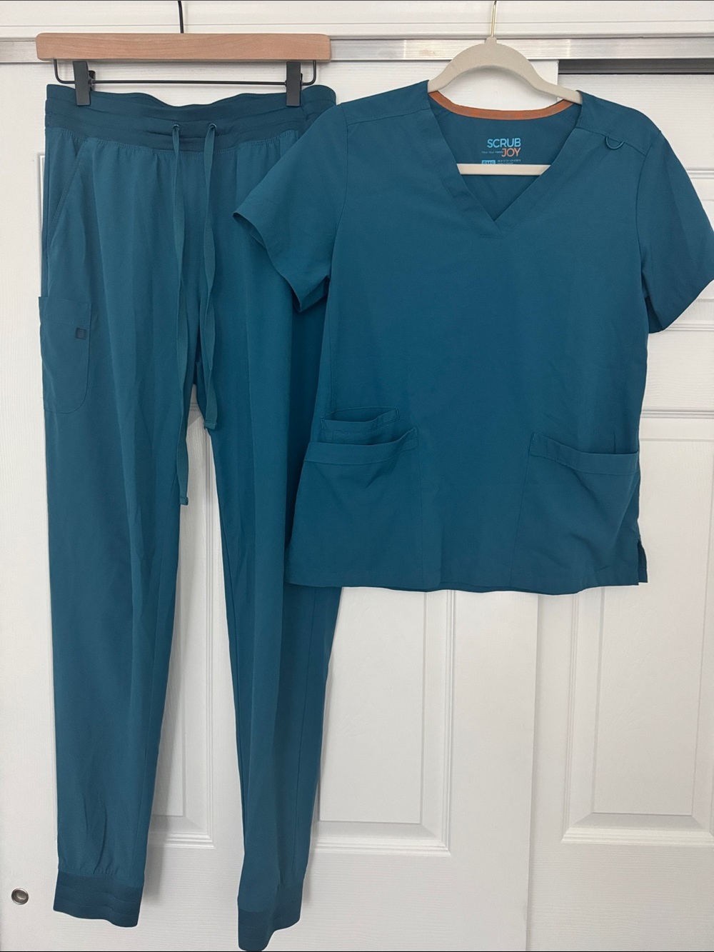Scrub Joy Caribbean Blue Scrub Set